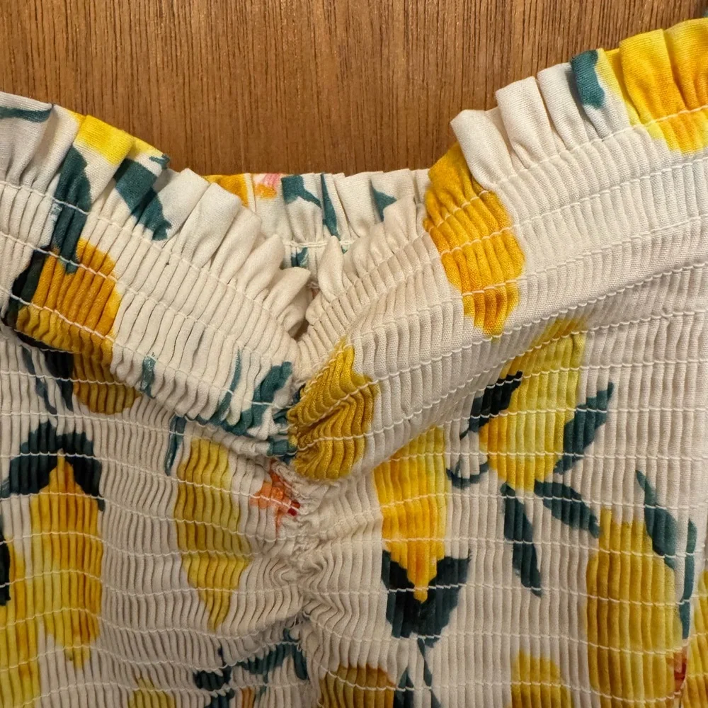 H&M Lemon Print Smocked Sundress White Yellow Sleeveless S Bonus earrings NWT - Picture 4 of 16